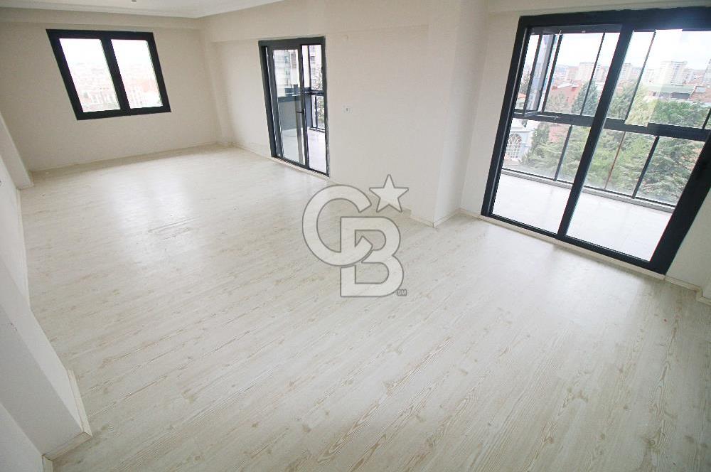 CB OPİA'DAN ŞEREF CAD. ATAPARK MEVKİNDE GENİŞ OTURUMLU 5+1