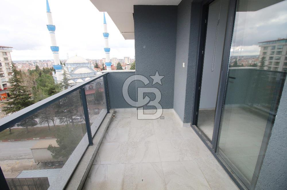 CB OPİA'DAN ŞEREF CAD. ATAPARK MEVKİNDE GENİŞ OTURUMLU 5+1