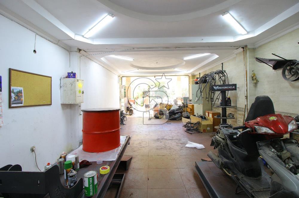 KARABAĞLAR MODEKA İŞ MERKEZİNDE KİRALIK DÜKKAN