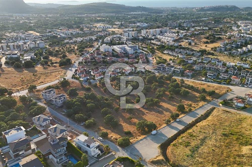 GÜZELBAHÇE'DE 500 m² 15/30 İMARLI SATILIK ARSA
