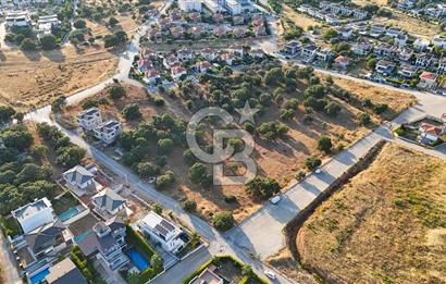 GÜZELBAHÇE'DE 500 m² 15/30 İMARLI SATILIK ARSA