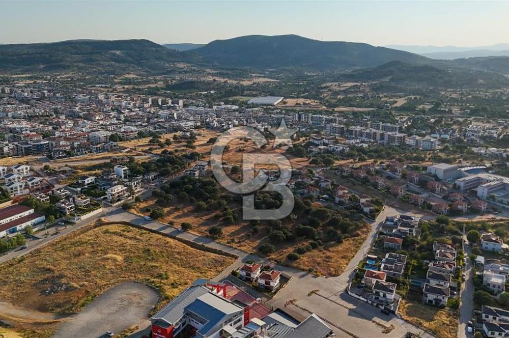GÜZELBAHÇE'DE 500 m² 15/30 İMARLI SATILIK ARSA