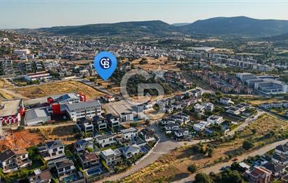 GÜZELBAHÇE'DE 500 m² 15/30 İMARLI SATILIK ARSA