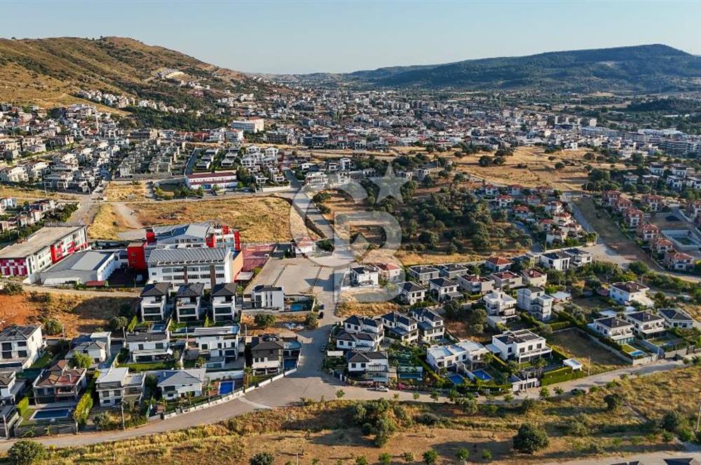 GÜZELBAHÇE'DE 500 m² 15/30 İMARLI SATILIK ARSA