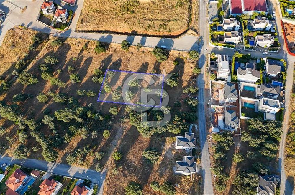GÜZELBAHÇE'DE 500 m² 15/30 İMARLI SATILIK ARSA