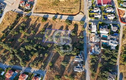 GÜZELBAHÇE'DE 500 m² 15/30 İMARLI SATILIK ARSA