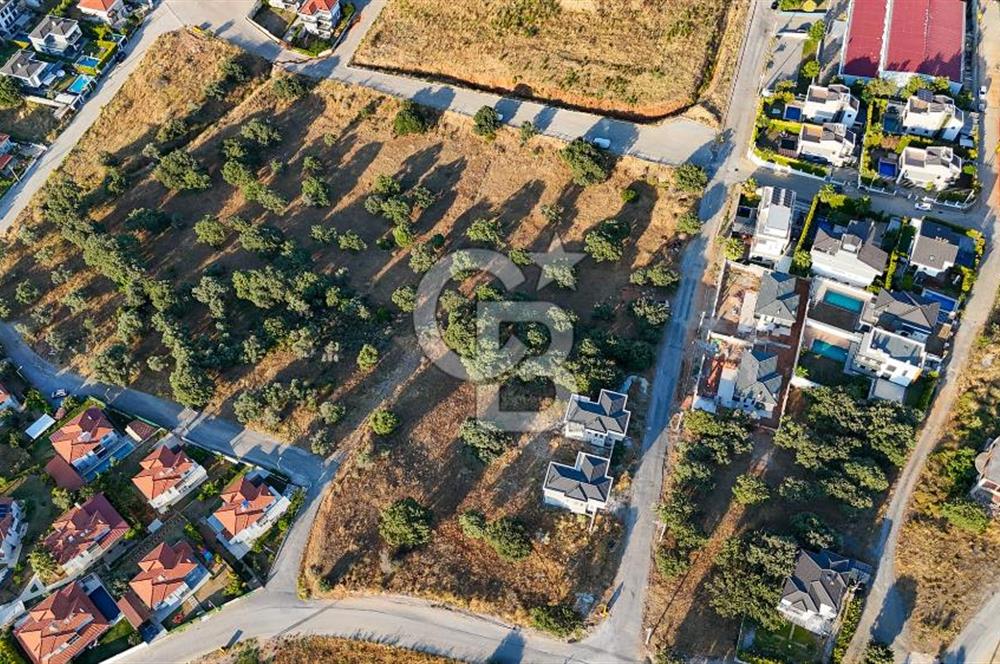 GÜZELBAHÇE'DE 500 m² 15/30 İMARLI SATILIK ARSA