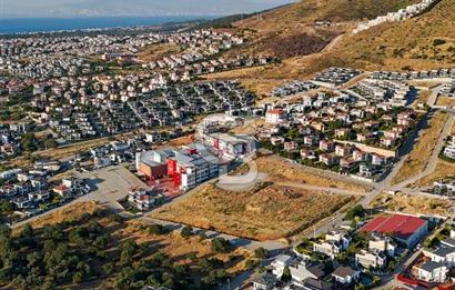 GÜZELBAHÇE'DE 500 m² 15/30 İMARLI SATILIK ARSA