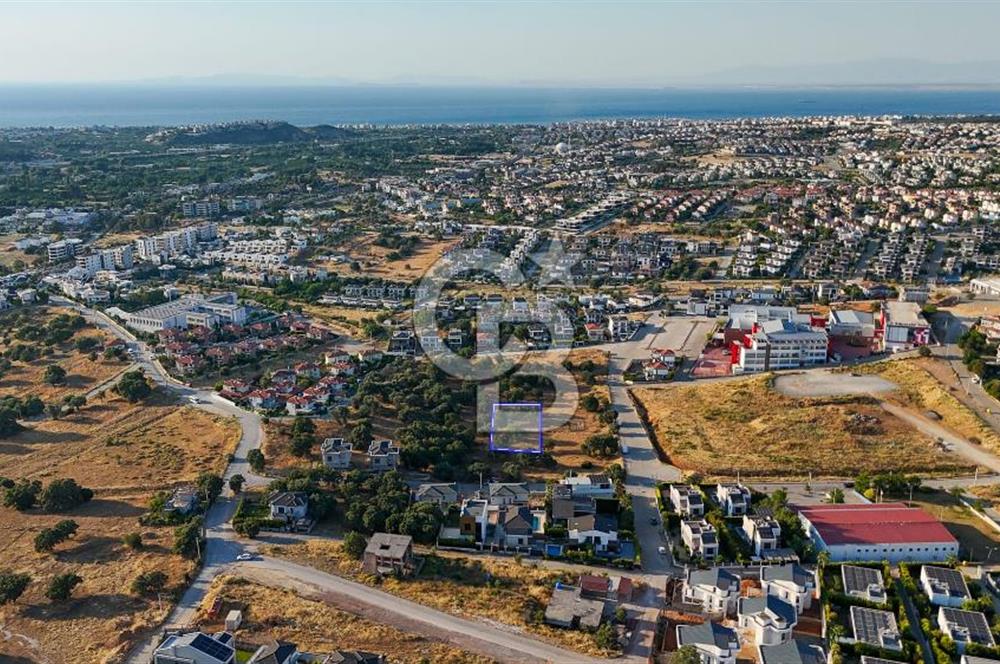 GÜZELBAHÇE'DE 500 m² 15/30 İMARLI SATILIK ARSA