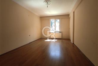 YENİDOĞAN MERKEZDE 2+1 GENİŞ CADDE ÜZERİ KULLANIŞLI DAİRE - 1 - 372180