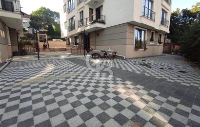 ALEMDAĞ DA BUTİK SİTEDE 1+1 KAPALI OTOPARKLI ENFES DAİRE