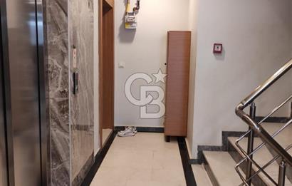 ALEMDAĞ DA BUTİK SİTEDE 1+1 KAPALI OTOPARKLI ENFES DAİRE