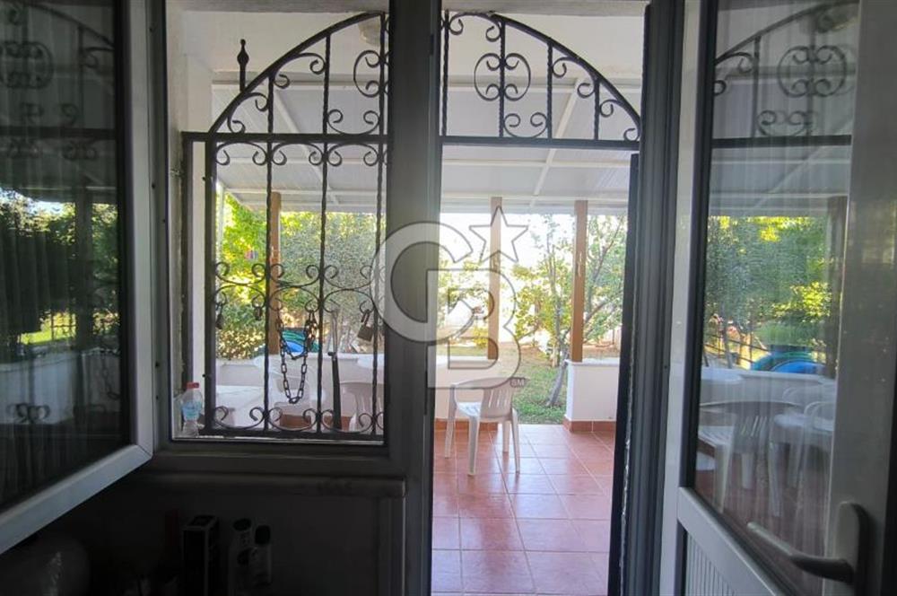 Altınova'da Eşyalı, Bahçeli 3+2 Kiralık Villa