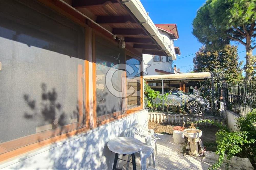 Altınova'da Eşyalı, Bahçeli 3+2 Kiralık Villa