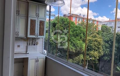 ÜSKÜDAR ZEYNEP KAMİL DE TERTEMİZ,FERAH,GENİŞ KİRALIK DAİRE