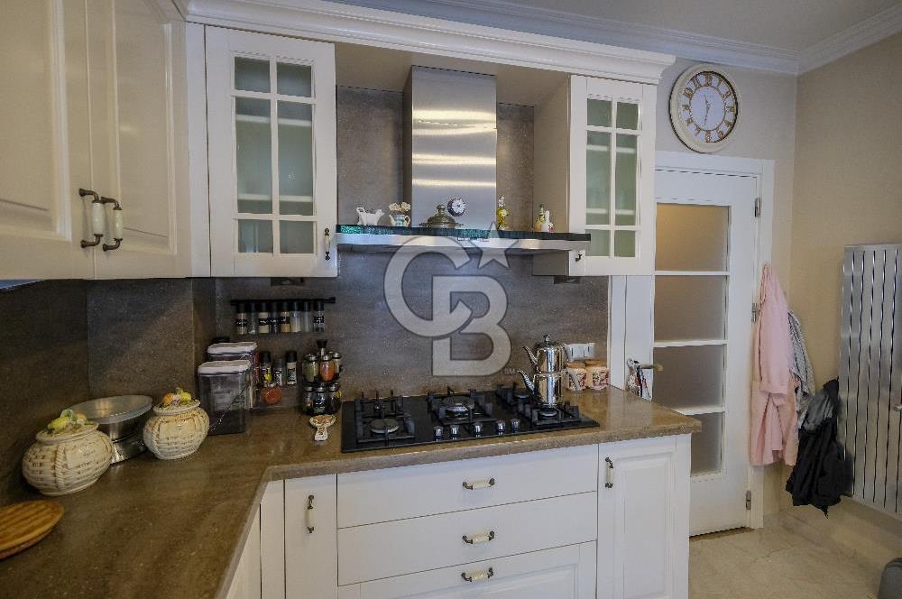Şişli'de 4 Katlı Müstakil Villa: Prestijli Yaşam ve Yatırım Fırsatı