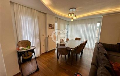 Havuzlu, Otoparklı, Deniz Manzaralı, 230 m2 5+1 Daire
