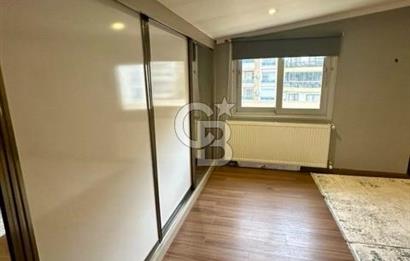 Havuzlu, Otoparklı, Deniz Manzaralı, 230 m2 5+1 Daire