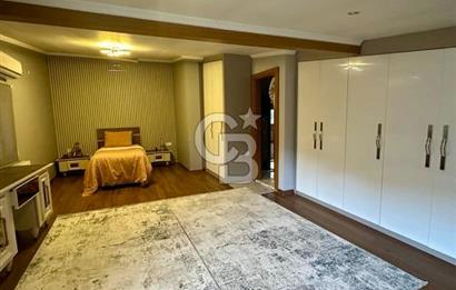 Havuzlu, Otoparklı, Deniz Manzaralı, 230 m2 5+1 Daire