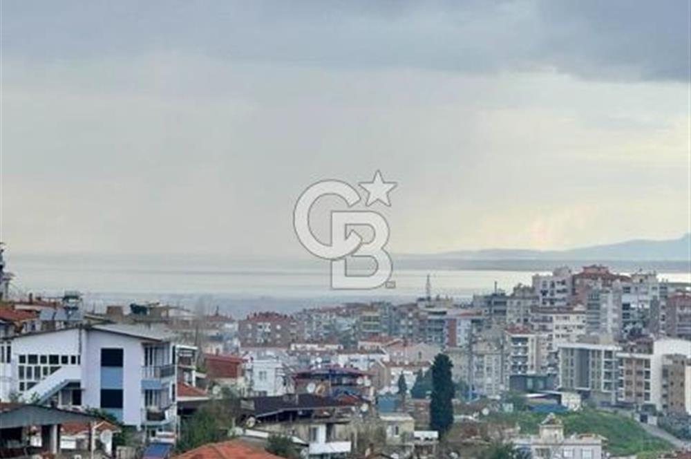 Havuzlu, Otoparklı, Deniz Manzaralı, 230 m2 5+1 Daire