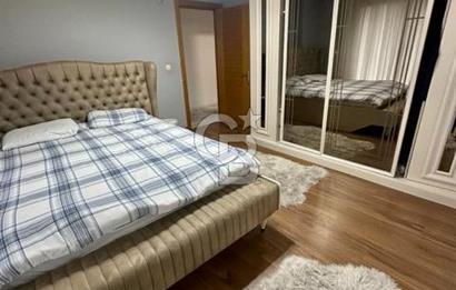 Havuzlu, Otoparklı, Deniz Manzaralı, 230 m2 5+1 Daire