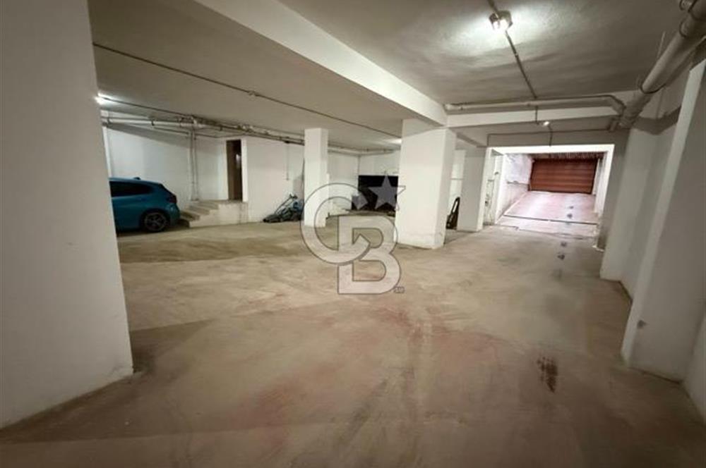 Havuzlu, Otoparklı, Deniz Manzaralı, 230 m2 5+1 Daire