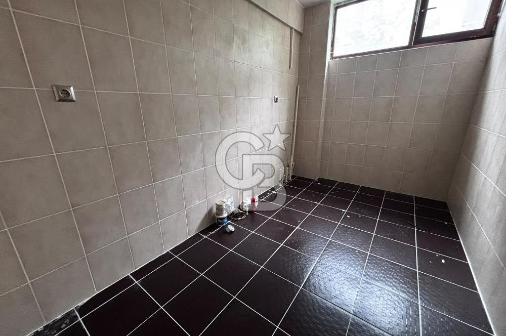 BOZTEPE'DE KESİNTİSİZ ŞEHİR VE DENİZ MANZARALI 5+2 ÖZEL VİLLA