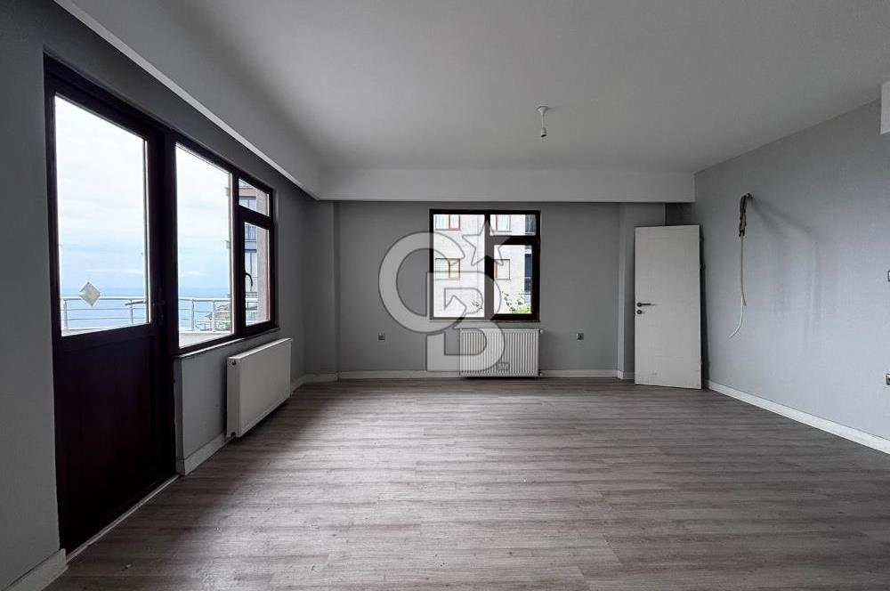 BOZTEPE'DE KESİNTİSİZ ŞEHİR VE DENİZ MANZARALI 5+2 ÖZEL VİLLA