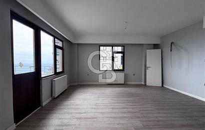 BOZTEPE'DE KESİNTİSİZ ŞEHİR VE DENİZ MANZARALI 5+2 ÖZEL VİLLA