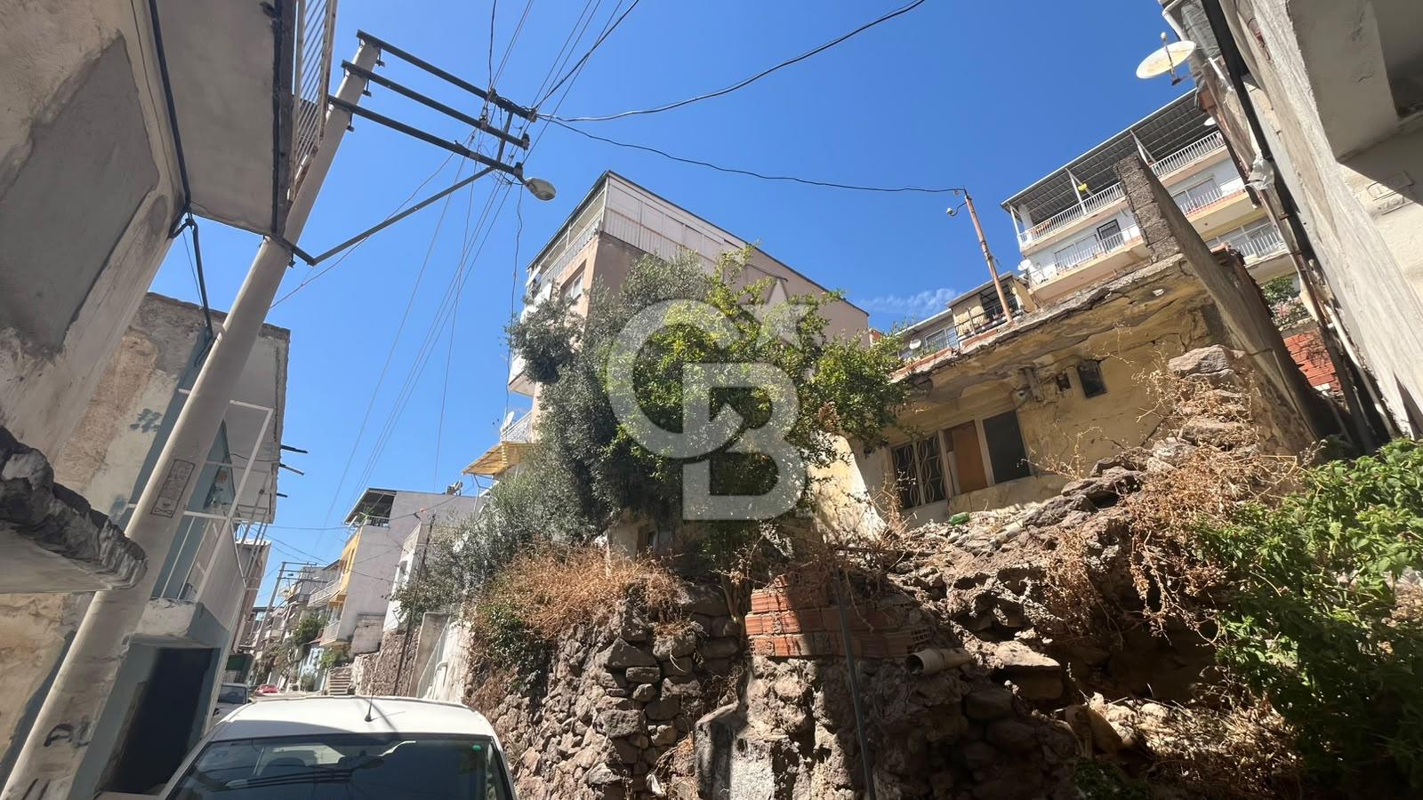 BAYRAKLI ÇİÇEK MAHALLESİ SATILIK 2+1 MÜSTAKİL