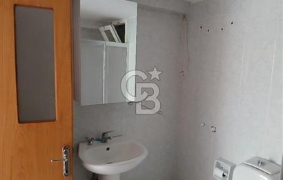 Güzelyalıda Kiralık 2+1 Merkezi Konumlu Aydınlık Daire