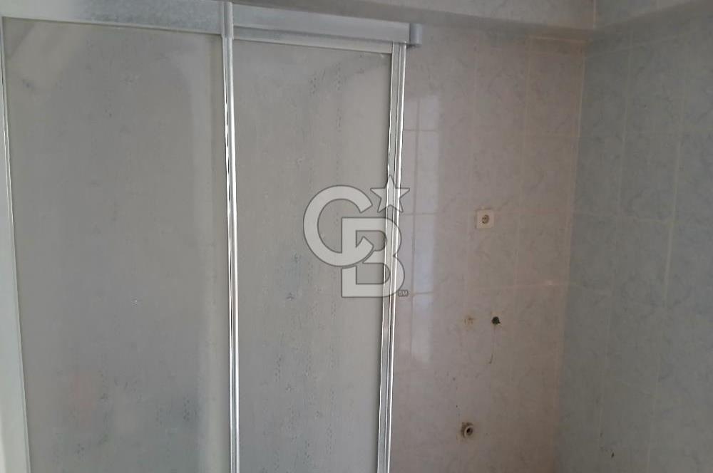 Güzelyalıda Kiralık 2+1 Merkezi Konumlu Aydınlık Daire