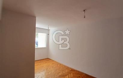 Güzelyalıda Kiralık 2+1 Merkezi Konumlu Aydınlık Daire