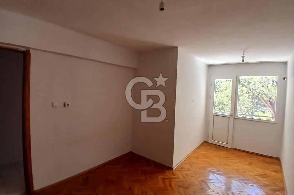 Güzelyalıda Kiralık 2+1 Merkezi Konumlu Aydınlık Daire