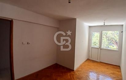 Güzelyalıda Kiralık 2+1 Merkezi Konumlu Aydınlık Daire