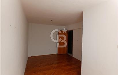 Güzelyalıda Kiralık 2+1 Merkezi Konumlu Aydınlık Daire