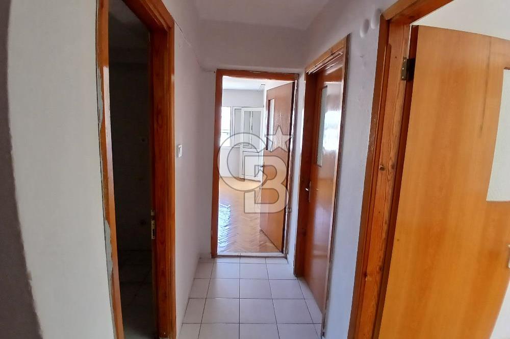 Güzelyalıda Kiralık 2+1 Merkezi Konumlu Aydınlık Daire