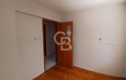 Güzelyalıda Kiralık 2+1 Merkezi Konumlu Aydınlık Daire