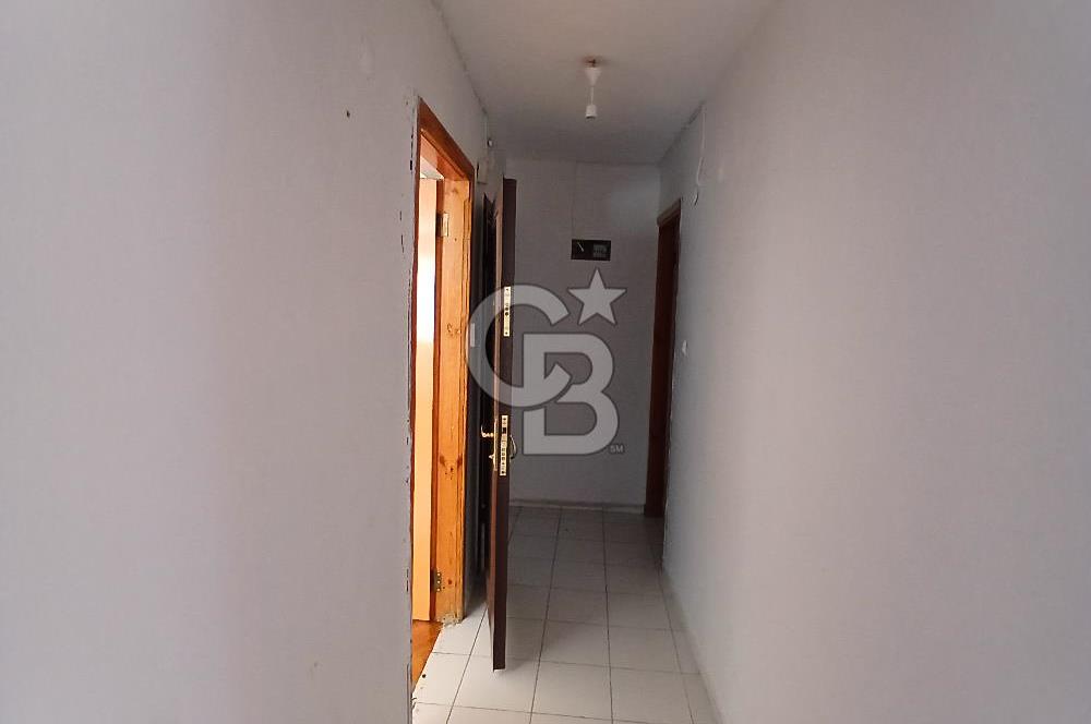Güzelyalıda Kiralık 2+1 Merkezi Konumlu Aydınlık Daire