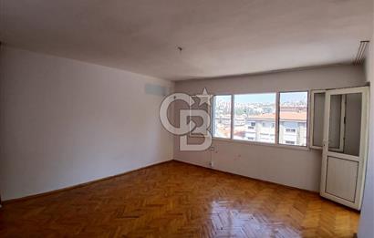 Güzelyalıda Kiralık 2+1 Merkezi Konumlu Aydınlık Daire