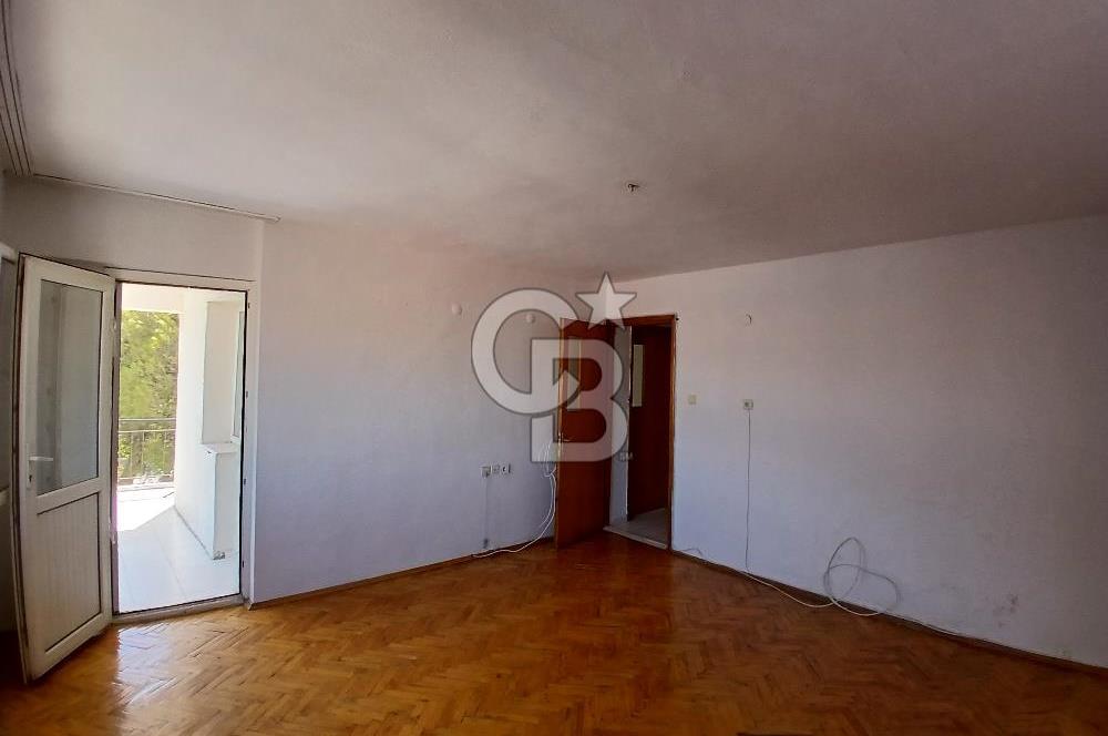 Güzelyalıda Kiralık 2+1 Merkezi Konumlu Aydınlık Daire