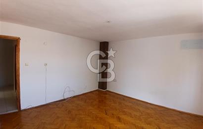 Güzelyalıda Kiralık 2+1 Merkezi Konumlu Aydınlık Daire
