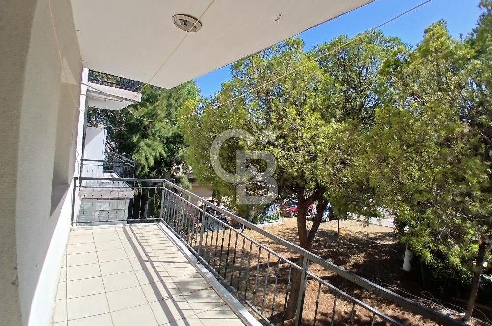 Güzelyalıda Kiralık 2+1 Merkezi Konumlu Aydınlık Daire