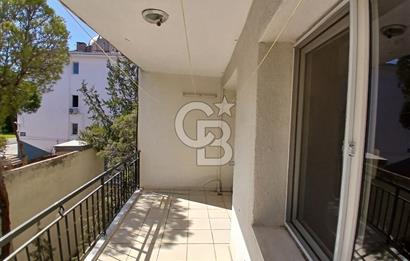 Güzelyalıda Kiralık 2+1 Merkezi Konumlu Aydınlık Daire
