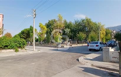 Tire Hürriyet Mahallesinde 3+1 145 m² Kilerli Otoparklı Satılık Daire 