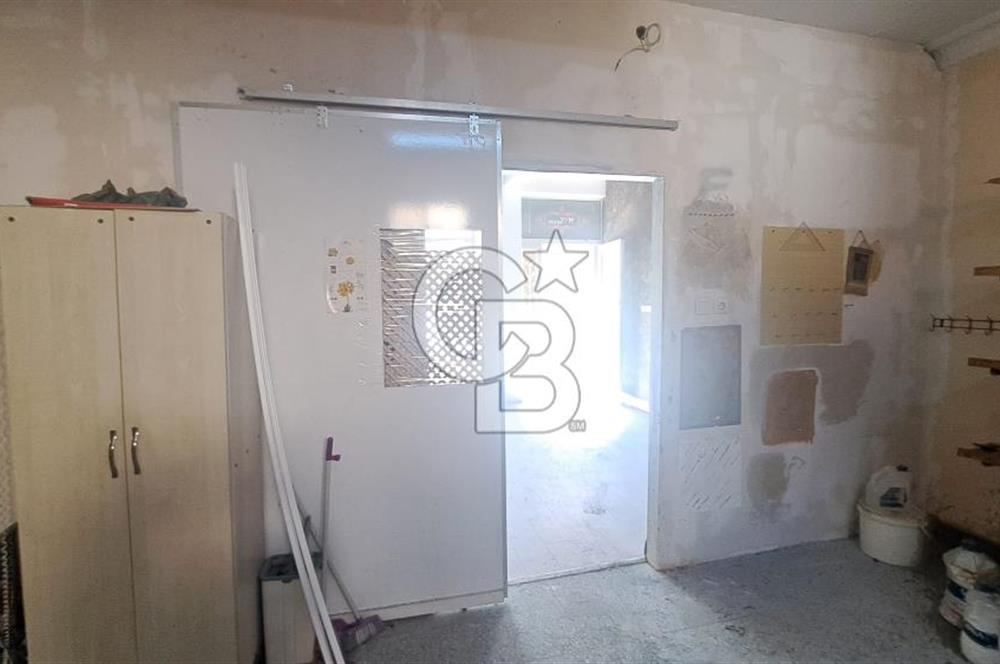 ATALAR'DA MERKEZİ KONUMDA KİRALIK DÜKKAN