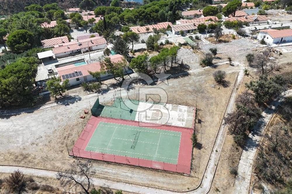 Doğankent Sitesinde 308 M² Bahçeli, Deniz Manzaralı Villa