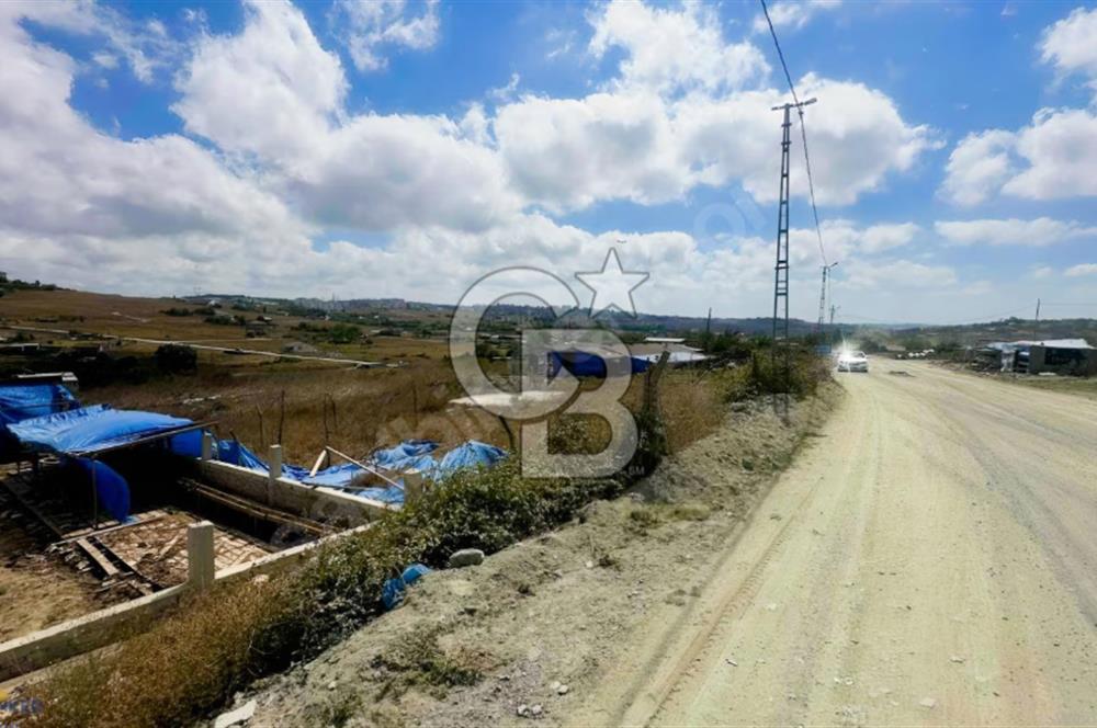 TAYAKADIN TÜRKKÖŞEDE SATLIK 355 M2 HİSSELİ ARSA