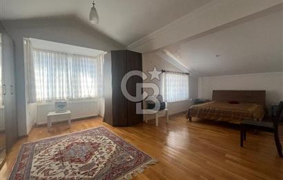 Gölbaşı Ballıkpınarda Bahçekent Sitesinde Geniş Villa 
