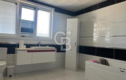 Gölbaşı Ballıkpınarda Bahçekent Sitesinde Geniş Villa 